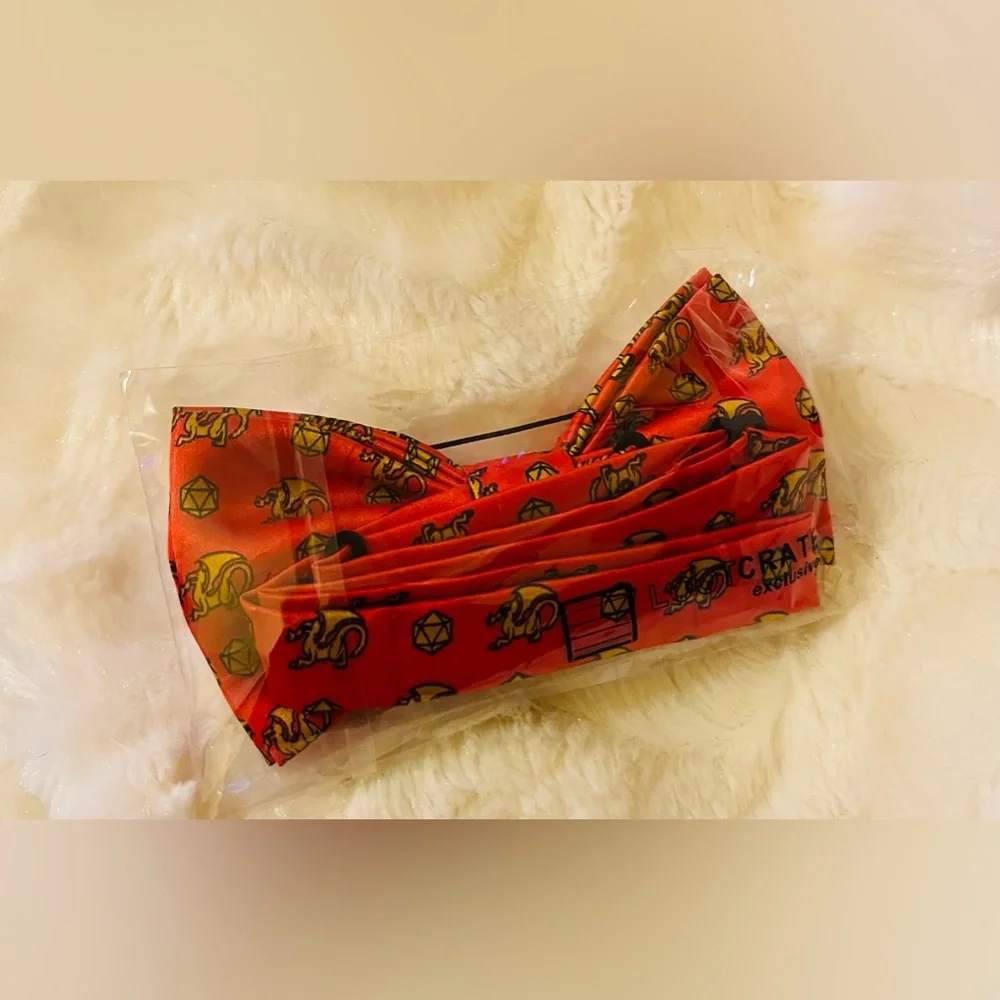 Loot Crate Exclusive Black Tie Geek RED BOW TIE Dungeons & Dragons, DND